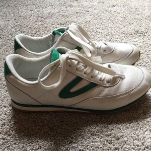 Size 8 Tretorn sneakers